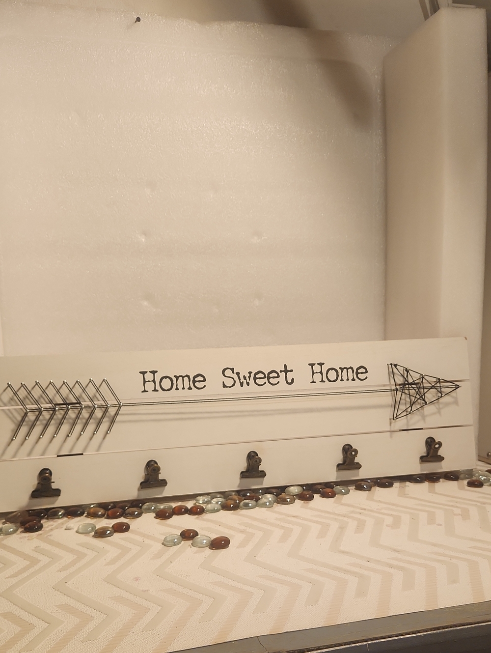 Home Sweet Home Wall Hook Rack in White with Black Accents